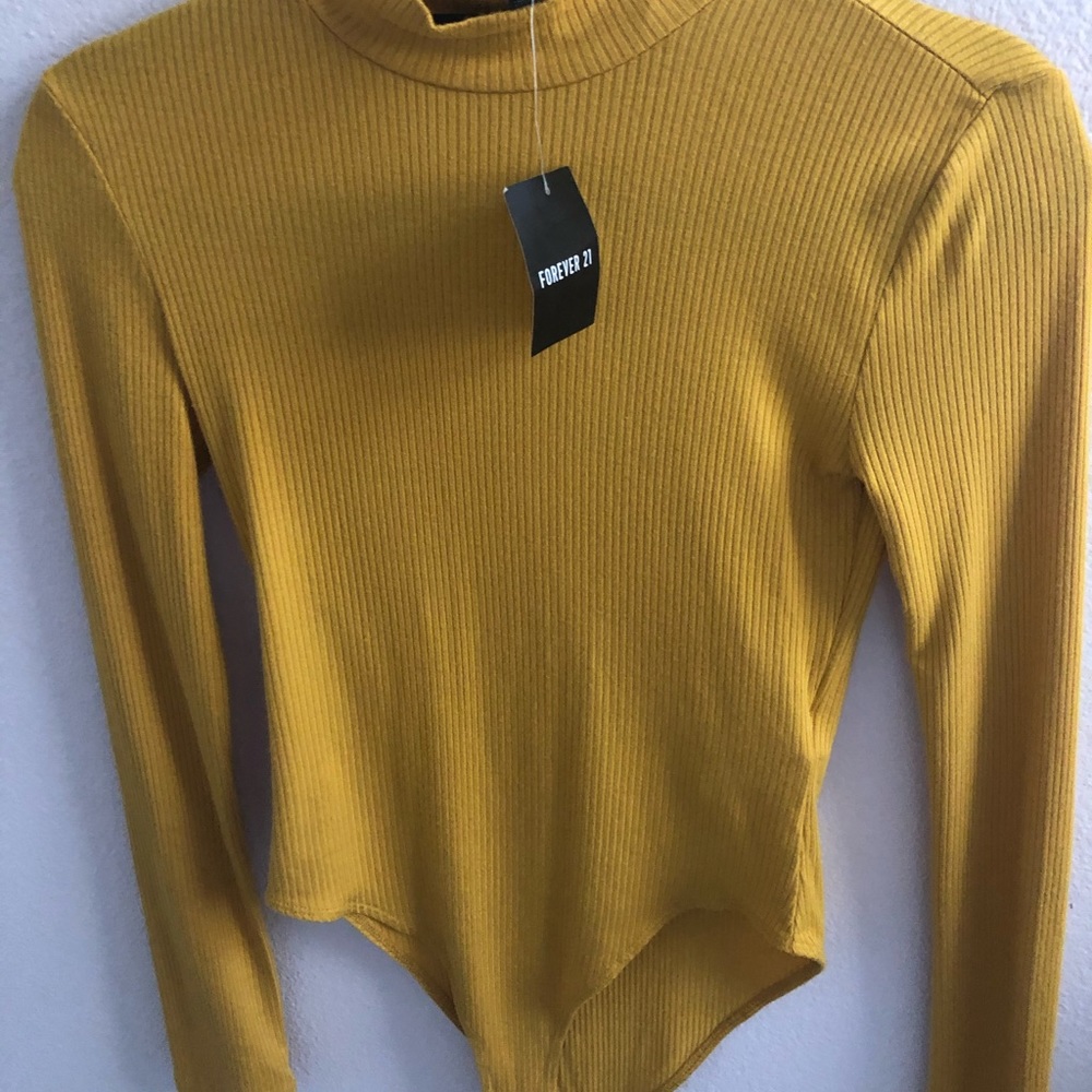 🦋 2/$15 NWT Yellow Forever 21 Bodysuit - Picture 6 of 6